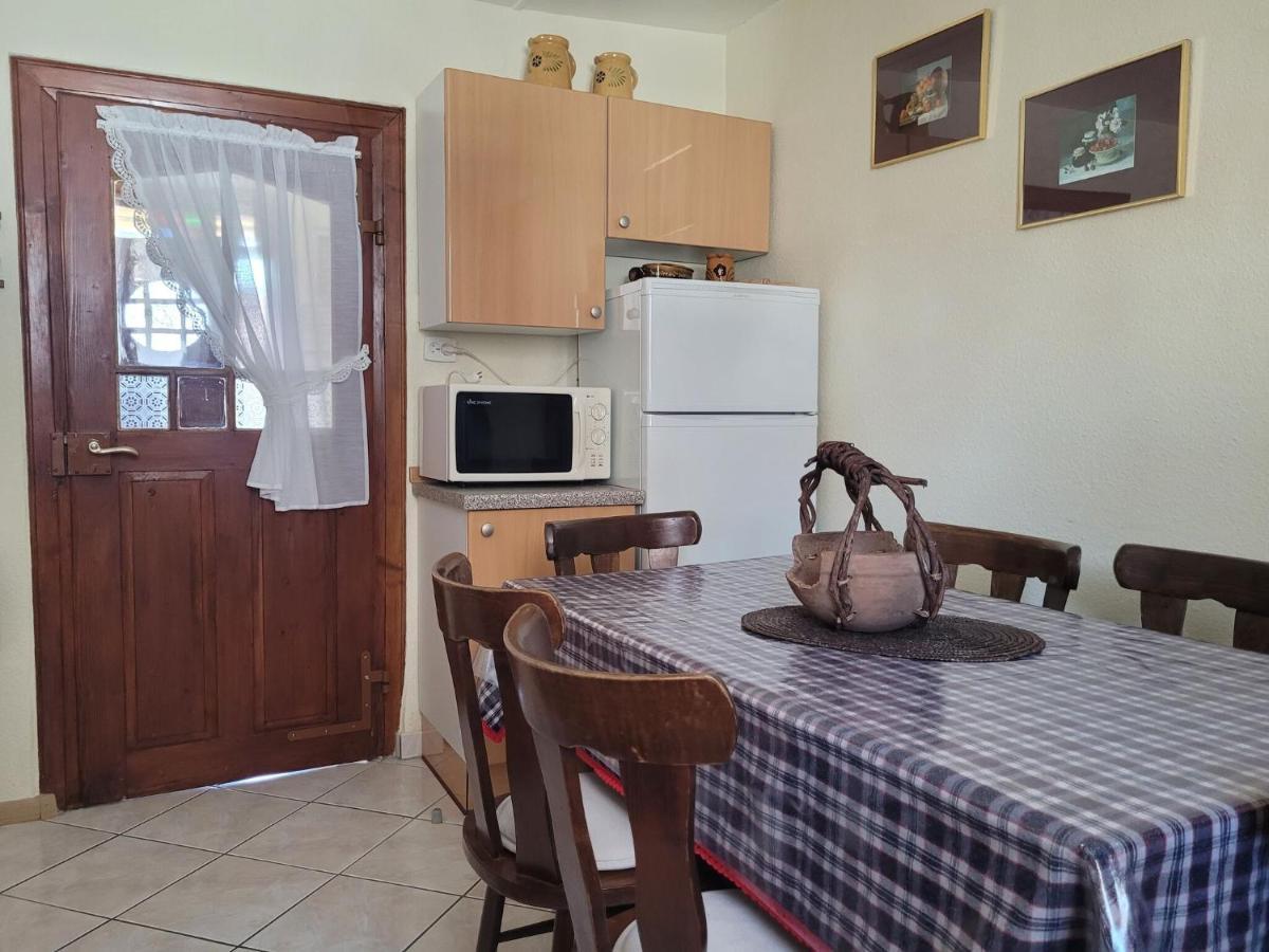 Cosy Holiday Home In Schleithal With Garden Екстер'єр фото