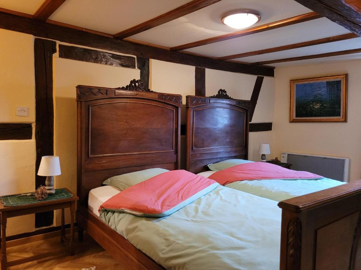 Cosy Holiday Home In Schleithal With Garden Екстер'єр фото