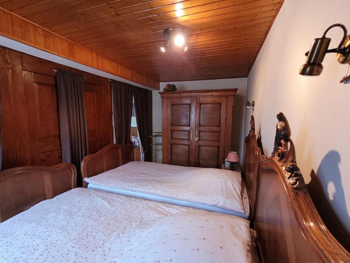 Cosy Holiday Home In Schleithal With Garden Екстер'єр фото